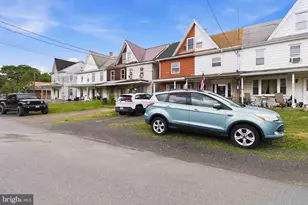 351 Columbia Ave, Ashland, PA 17921 - Photo 2
