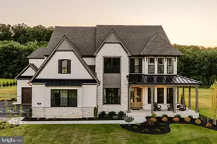 85 Janine Wy, West Grove, PA 19390 - Photo 2