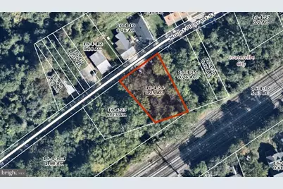 354 Mount Pleasant Street, Coatesville, PA 19320 - Photo 1