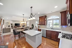 345 Austin Dr, Oxford, PA 19363 - Photo 22