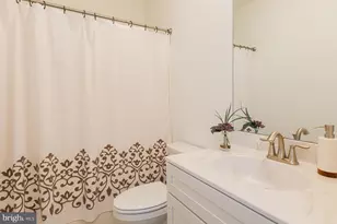 103 Lincolnshire St, Oxford, PA 19363 - Photo 16