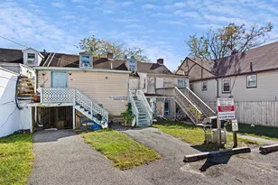 125 W State St, Kennett Square, PA 19348 - Photo 6