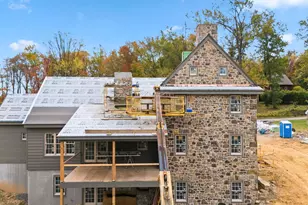 87 Brownstone Ln, Elverson, PA 19520 - Photo 4