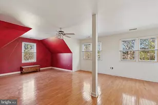 15 Eastgate Dr, Phoenixville, PA 19460 - Photo 18
