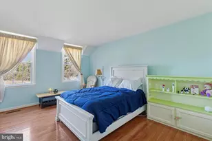 15 Eastgate Dr, Phoenixville, PA 19460 - Photo 16