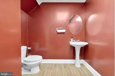 132 E Lancaster Avenue, Downingtown, PA 19335 - Photo 12