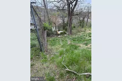 545 S 1st Avenue, Coatesville, PA 19320 - Photo 14