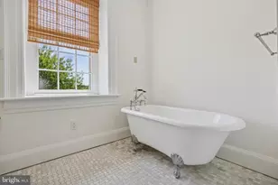 275 S Creek Rd, West Chester, PA 19382 - Photo 30