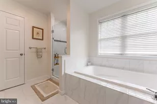 975 S Waterloo Rd, Devon, PA 19333 - Photo 40