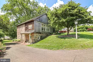 11 Brownstone Ln, Elverson, PA 19520 - Photo 2