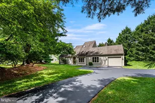 1107 Mews Ln, West Chester, PA 19382 - Photo 2