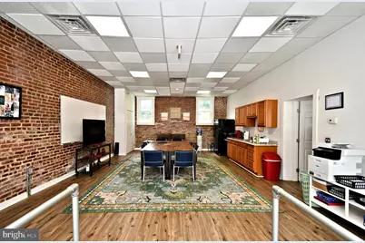 142 Railroad Street, Phoenixville, PA 19460 - Photo 6