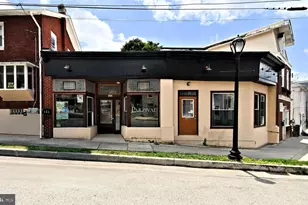 142 Railroad St, Phoenixville, PA 19460 - Photo 1