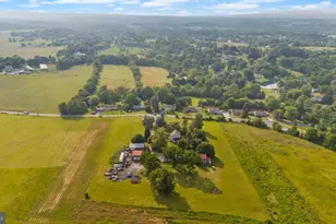 1112 W Bridge St, Spring City, PA 19475 - Photo 16