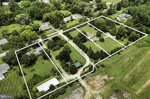 170 200 220 Old State Rd, Berwyn, PA 19312 - Photo 1