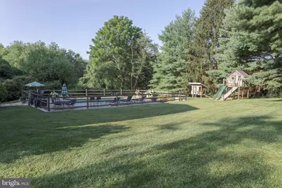 423 N Guernsey Road, West Grove, PA 19390 - Photo 2