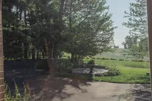 423 N Guernsey Rd, West Grove, PA 19390 - Photo 16