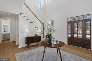 105 Lexington Mnr, Glenmoore, PA 19343 - Photo 4