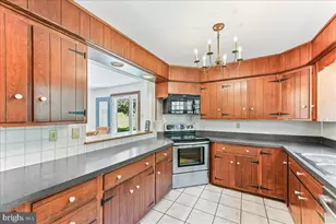 72 E Highland Rd, Parkesburg, PA 19365 - Photo 12