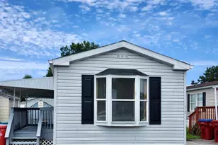 885 Buttonwood Ave, Spring City, PA 19475 - Photo 2