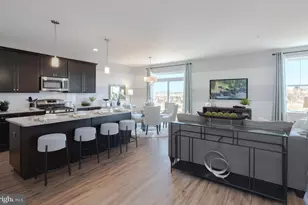 188 Lynmere Cir, Glenmoore, PA 19343 - Photo 4