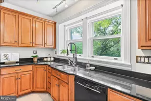 503 W State St, Kennett Square, PA 19348 - Photo 22