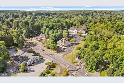 328 Kennett Pike #201 - 2ND FLOOR, Chadds Ford, PA 19317 - Photo 2