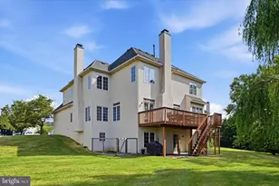 9 Regency Ct, Exton, PA 19341 - Photo 2