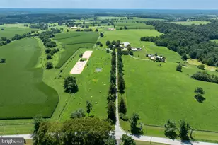 1560 W Doe Run Rd, Kennett Square, PA 19348 - Photo 18