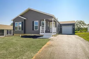 143 Minch Rd, Parkesburg, PA 19365 - Photo 2