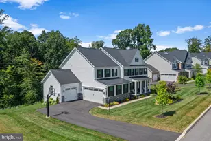 107 Adrienne Ct, West Chester, PA 19380 - Photo 2