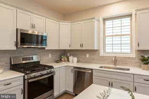 606 Greenbriar Path, Cochranville, PA 19330 - Photo 6