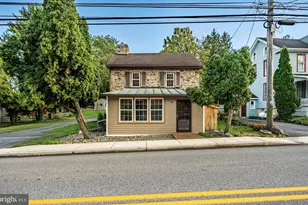 59 E Main St, Elverson, PA 19520 - Photo 1