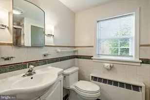 59 E Main St, Elverson, PA 19520 - Photo 30