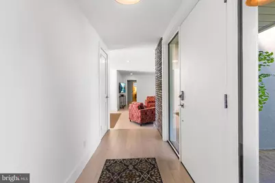 418 School Lane, Wayne, PA 19087 - Photo 2