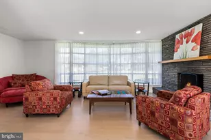 418 School Ln, Wayne, PA 19087 - Photo 4