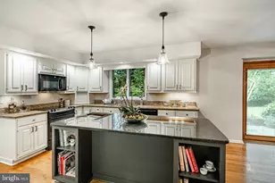 223 Cheshire Cir, West Chester, PA 19380 - Photo 18