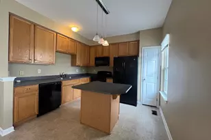 128 Larose Dr, Coatesville, PA 19320 - Photo 10