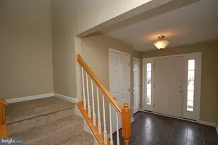 128 Larose Dr, Coatesville, PA 19320 - Photo 6