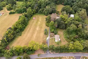 120 Diamond Rock Rd, Phoenixville, PA 19460 - Photo 1