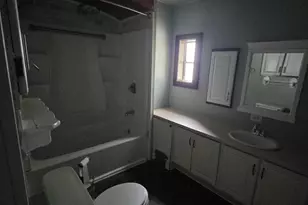 122 Penn Dr, Coatesville, PA 19320 - Photo 6