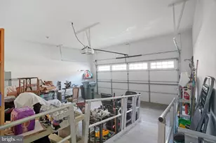 1301 S Red Maple Way, Downingtown, PA 19335 - Photo 34