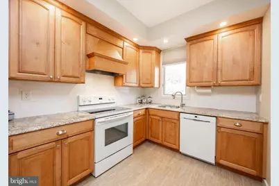 9 Avignon #9, Devon, PA 19333 - Photo 14