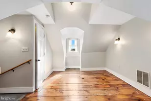 311 E State St, Kennett Square, PA 19348 - Photo 32