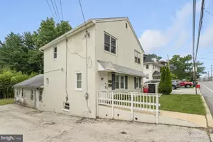 47 W Central Ave, Paoli, PA 19301 - Photo 2