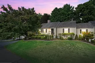 1107 Queens Way, West Chester, PA 19382 - Photo 2