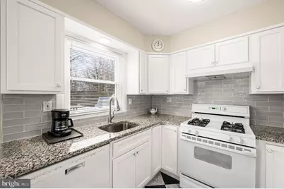 25 Midland Avenue, Berwyn, PA 19312 - Photo 8