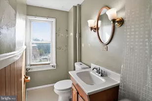 512 W 2nd Ave, Parkesburg, PA 19365 - Photo 10