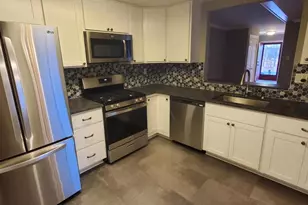 202 Mountainview Dr, Chesterbrook, PA 19087 - Photo 8