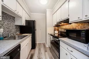 650 Summit House, West Chester, PA 19382 - Photo 8